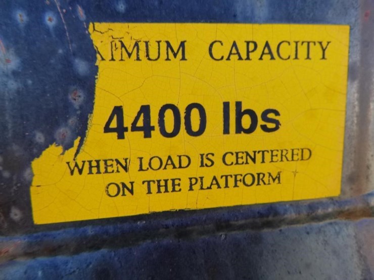 1995-international-4700-image-23