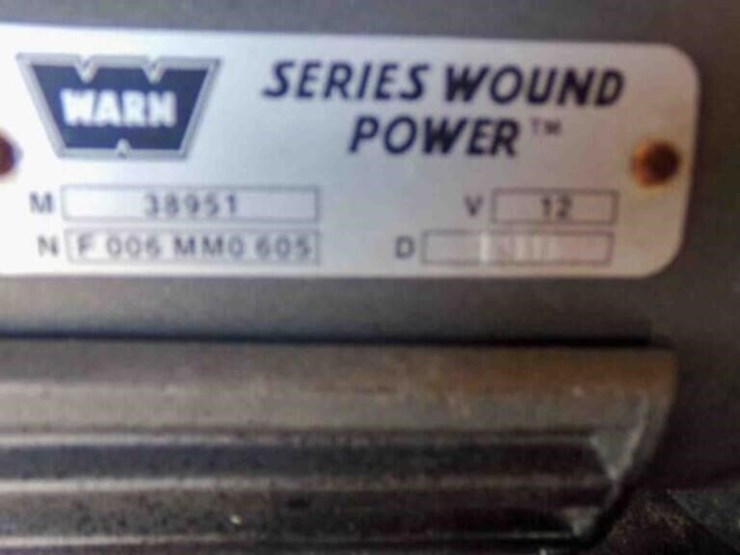 1990-jeep-wrangler-image-8