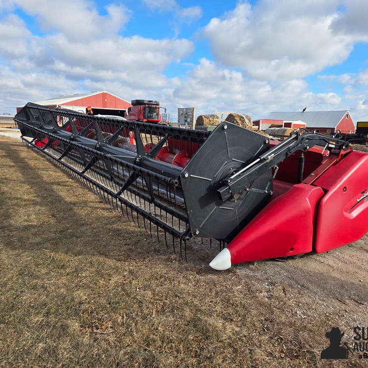 2011 CASE IH 3020