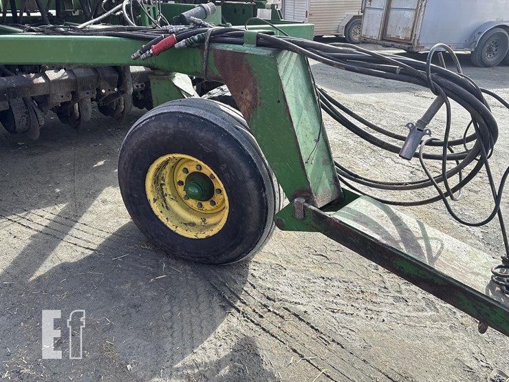 john-deere-1560-image-4