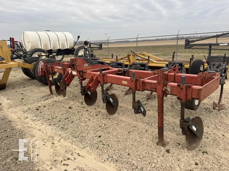 3pt-stip-till-plow-image-1