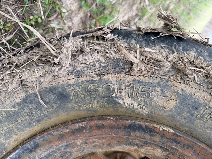 john-deere-32-image-5