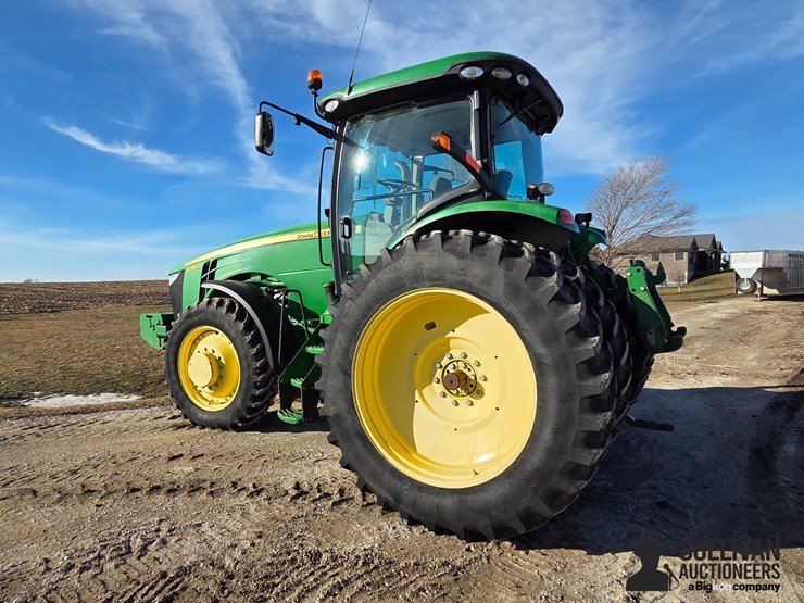 2013-john-deere-8285r-image-7