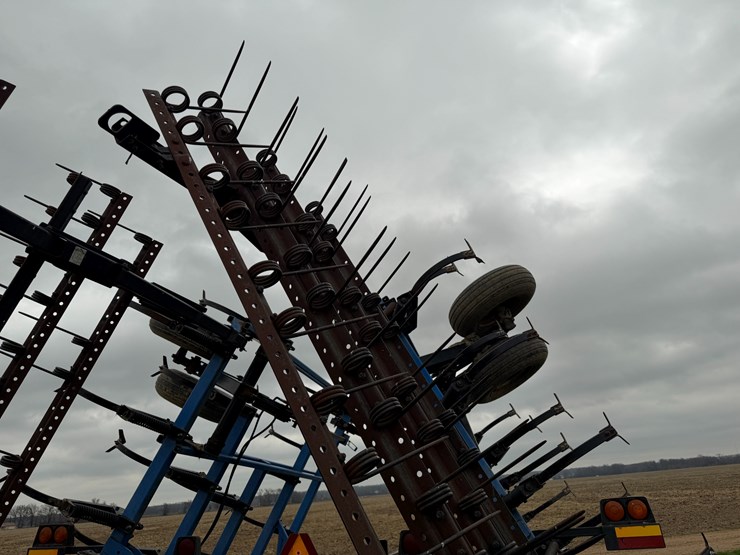 case-ih-tigermate-ii-image-17