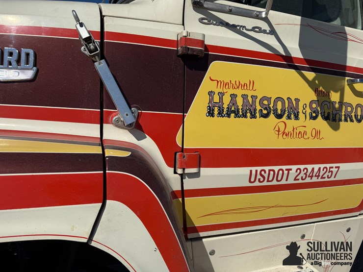 1978-ford-ln800-image-13