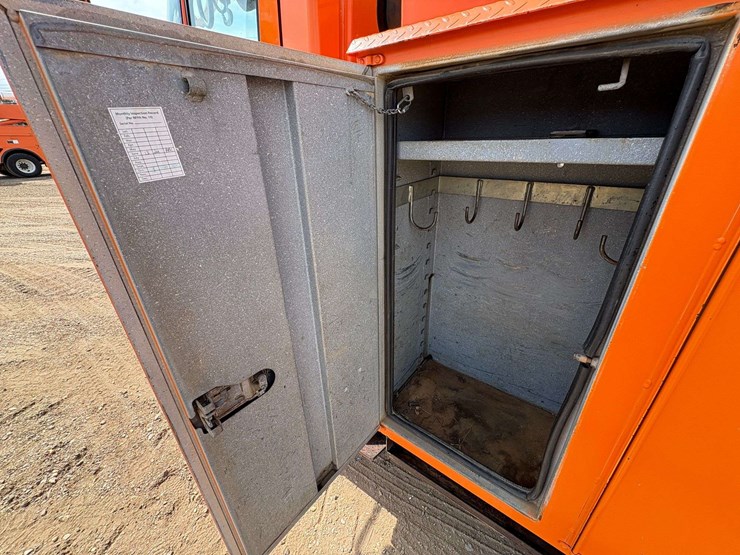 2004-international-durastar-4300-image-21