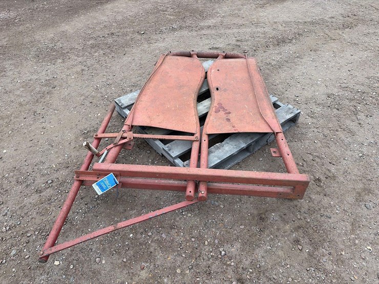 cattle-head-gate-image-3