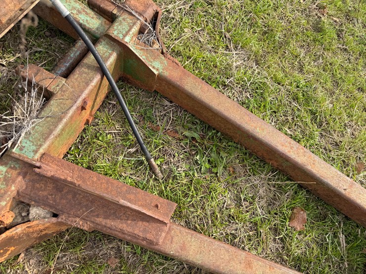 john-deere-8-image-9