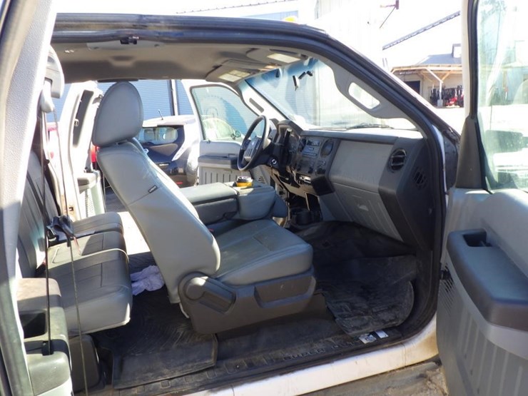 2015-ford-f350-image-6