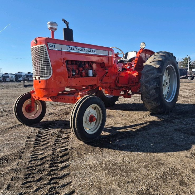 ALLIS-CHALMERS D19