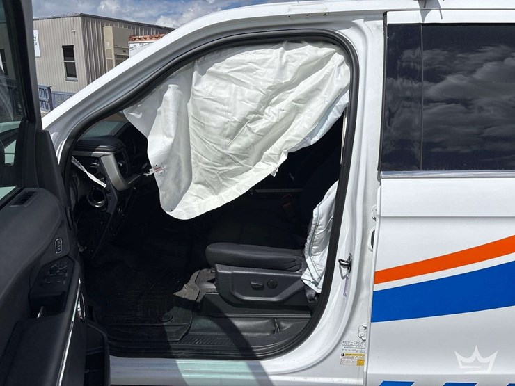 2024-ford-expedition-image-12