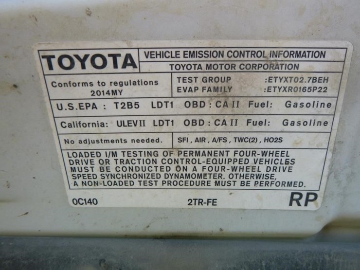 2014-toyota-tacoma-image-17