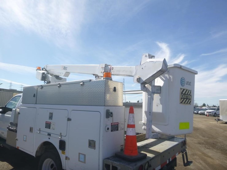 2012-ford-f450-image-11