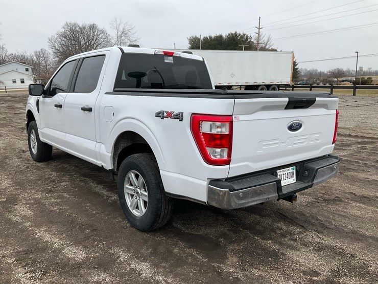 2021-ford-f150-xl-image-3