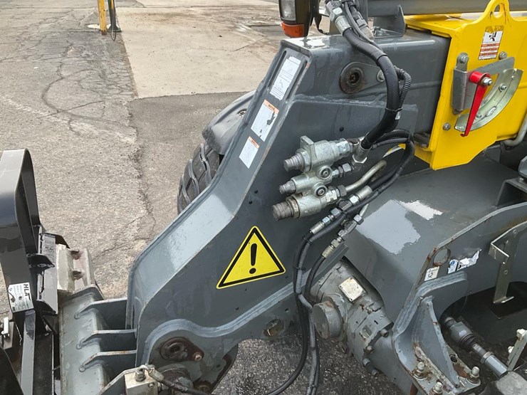 2017-wacker-neuson-th522-image-17