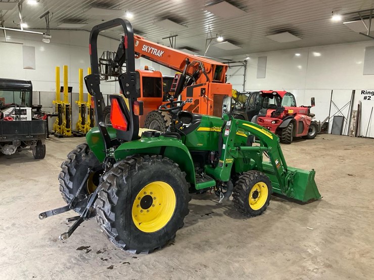 2010-john-deere-3520-image-5