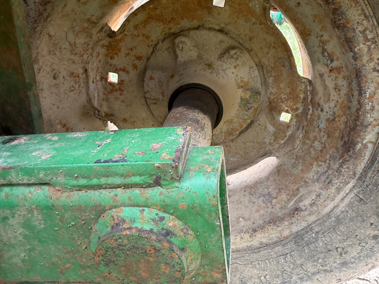 john-deere-40-image-13