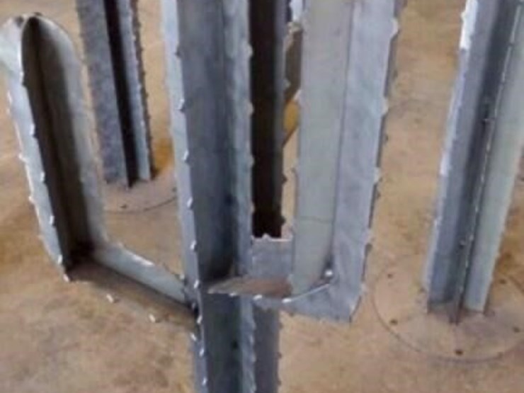 metal-cactus-décor,-49"-tall,-16"-wide-image-2