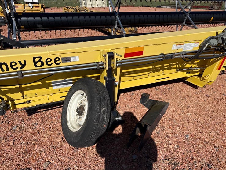 honey-bee-st30-image-8