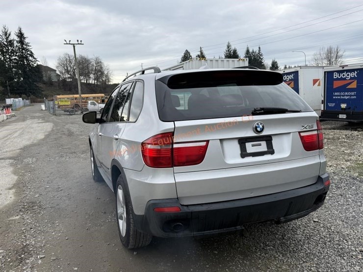 2010-bmw-x5-image-4