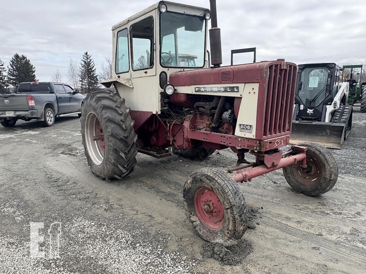 international-806-image-3