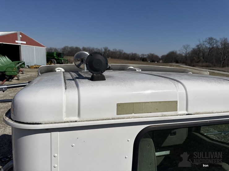 2004-international-9200-image-12