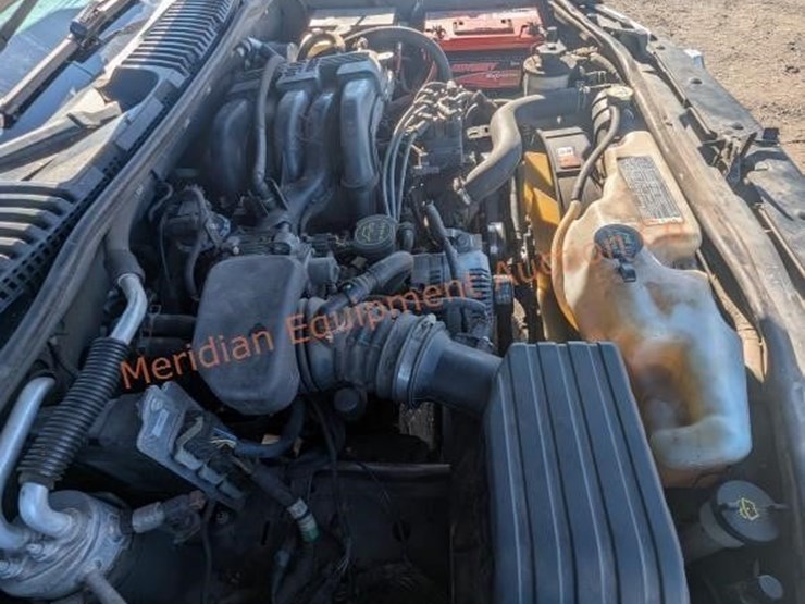 2006-ford-explorer-xlt-image-19