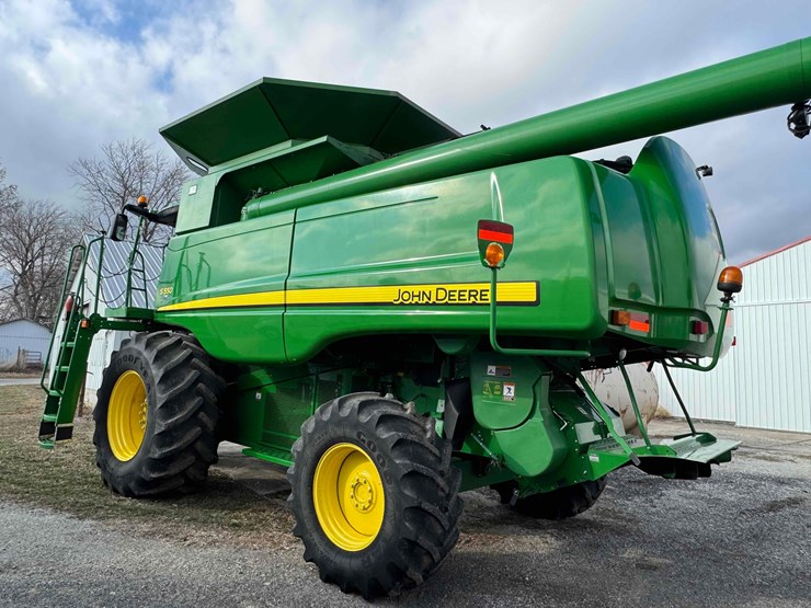 2013-john-deere-s550-image-7