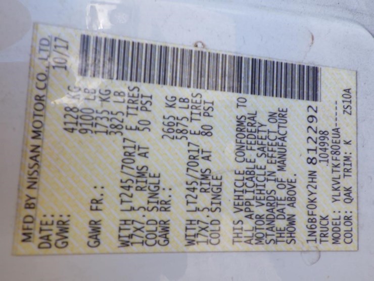 2017-nissan-nv2500-image-16