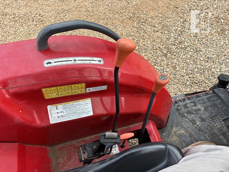 2021-massey-ferguson-2860e-image-14