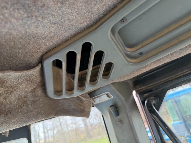 1997-new-holland-9482-image-80