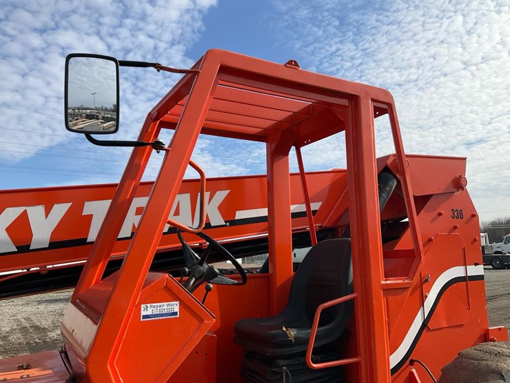 1997-sky-trak-6036-image-21