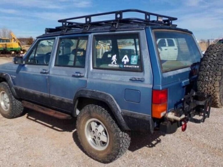 1989-jeep-cherokee-image-3