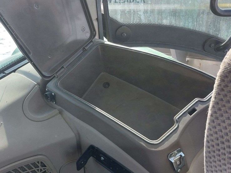 john-deere-6150r-image-47