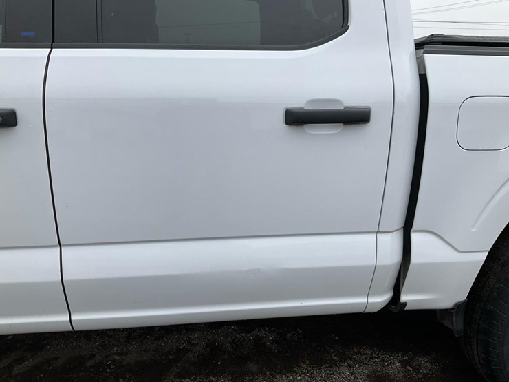 2021-ford-f150-xl-image-18