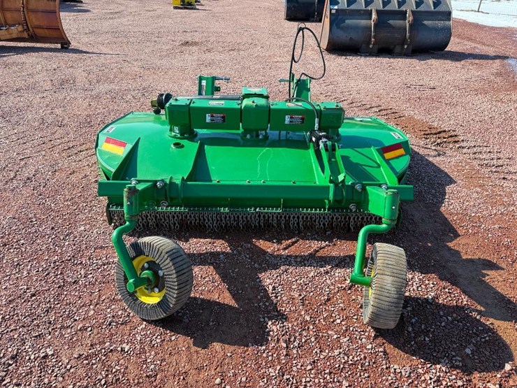 2020-john-deere-mx8-image-6