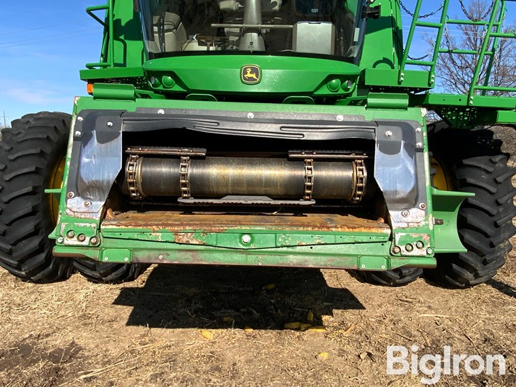 2021-john-deere-s770-image-10