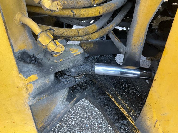 #1400-•-komatsu-wheel-loader-image-35