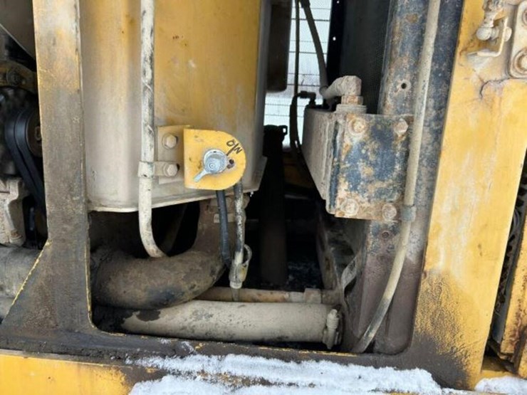 2001-caterpillar-928g-image-25