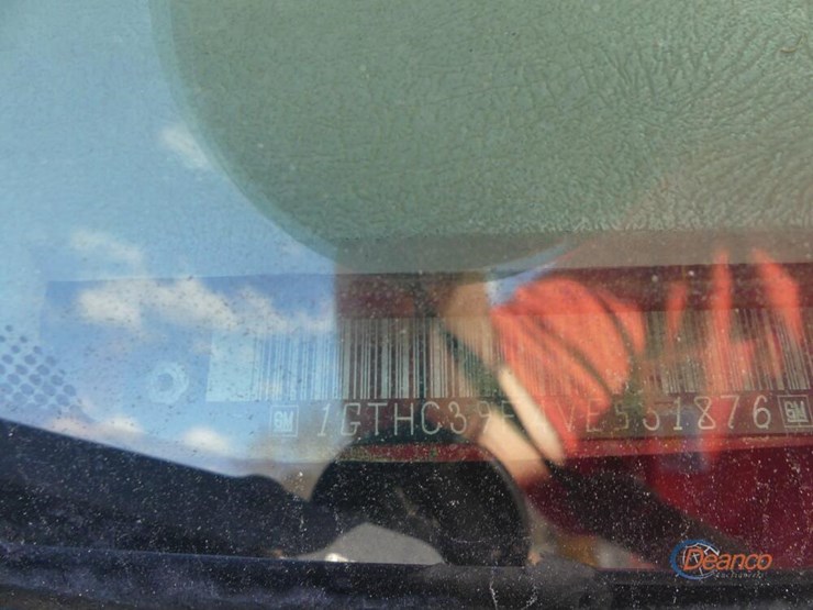 1997-gmc-3500-image-9