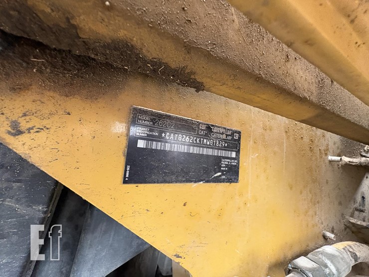 2013-caterpillar-262c2-image-26