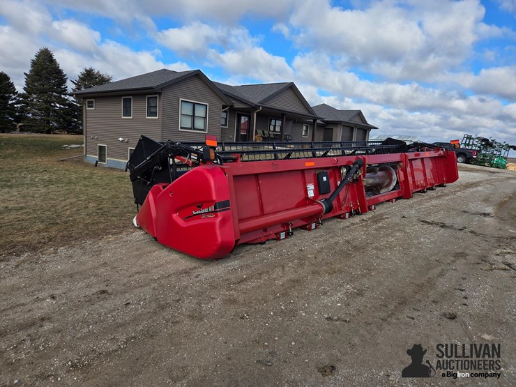 2011-case-ih-3020-image-7