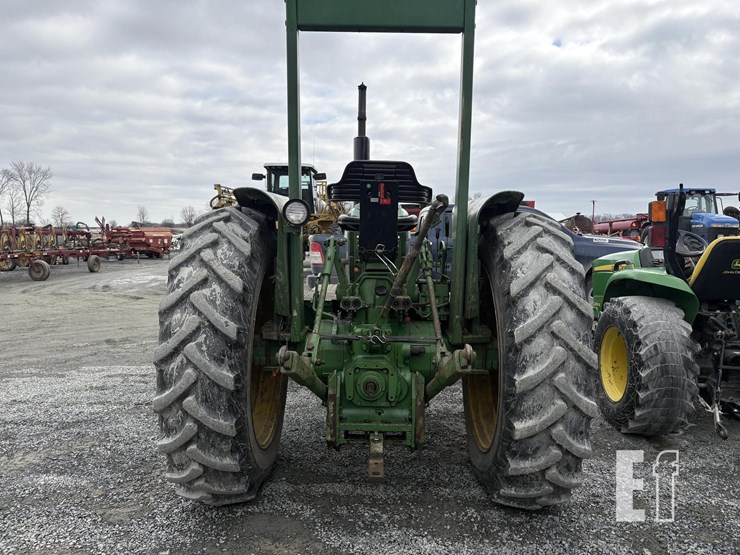 john-deere-2840-image-12
