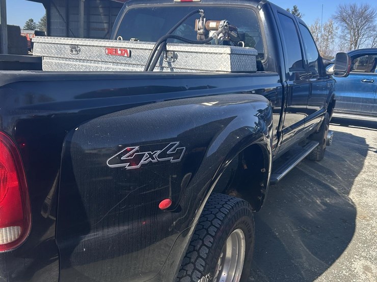 2006-ford-f350-sd-lariat-image-6