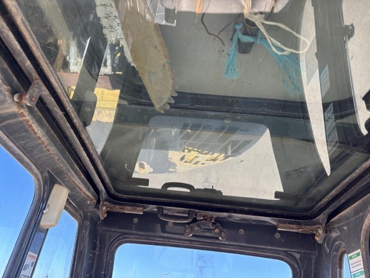 komatsu-pc60-7-image-35