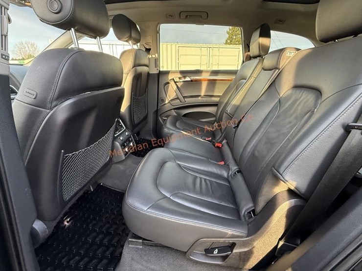 2014-audi-q7-image-27