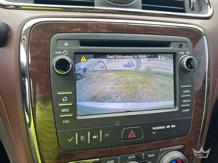 2013-buick-enclave-image-17