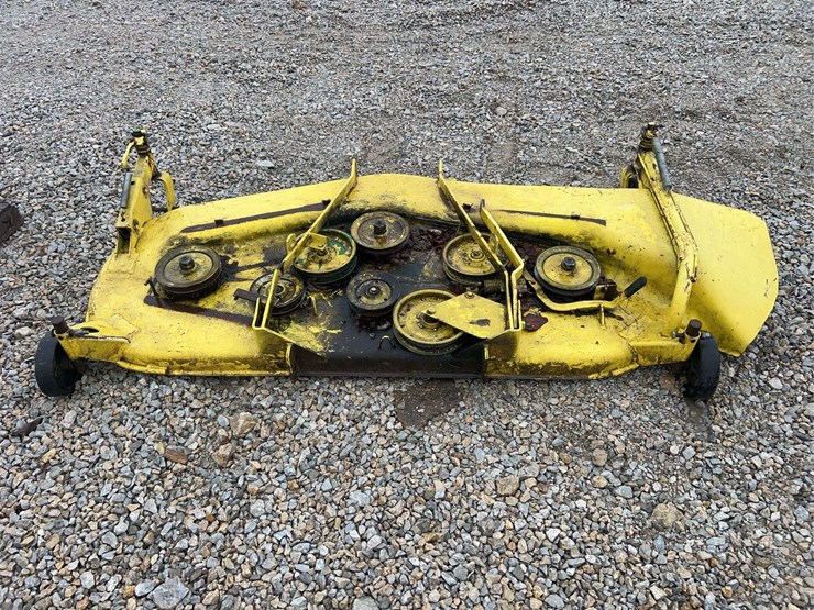 john-deere-72-image-3