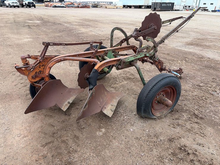 2-bottom-plow-image-1