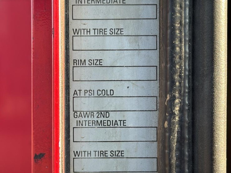 2005-kenworth-t800-image-10